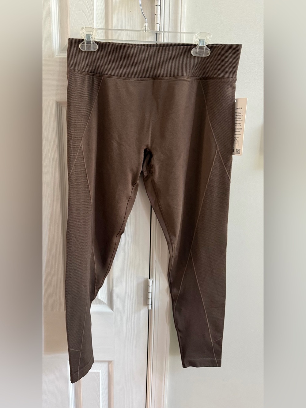 Lululemon Get Low HR Training Tight 25”